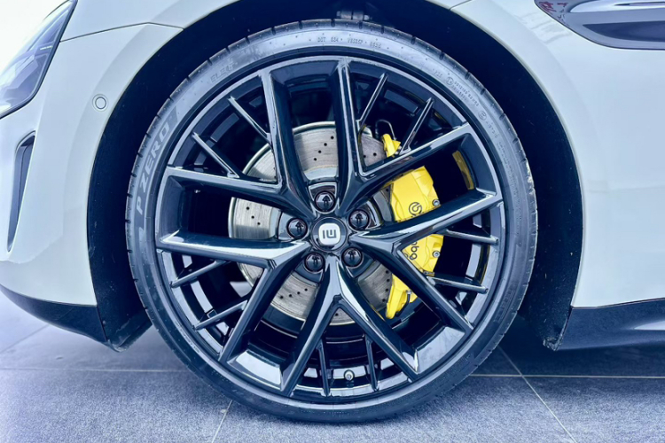 小米汽车 小米SU7 2024款 四驱超长续航高阶智驾Max版车身外观6001