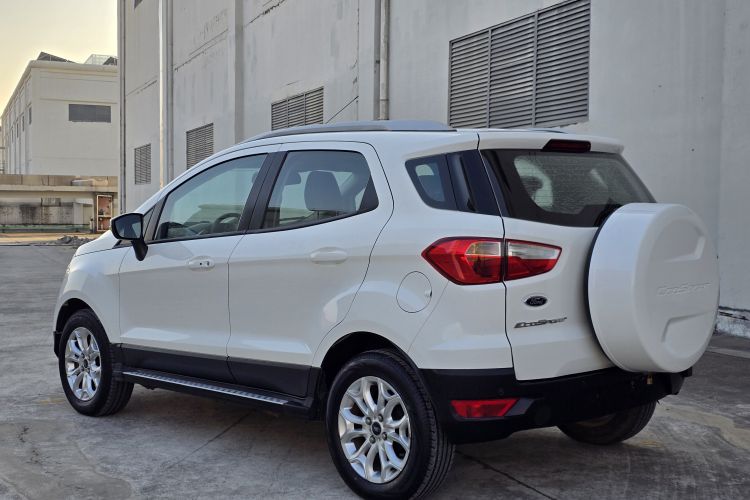 福特 翼搏 2013款 1.0L GTDi 手动尊贵型车身外观6004