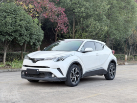 丰田C-HR 2018款 2.0L 领先天窗版 国V