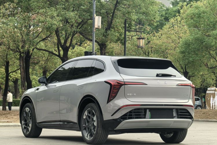 红旗天工06 2025款 520 智选版车身外观6006