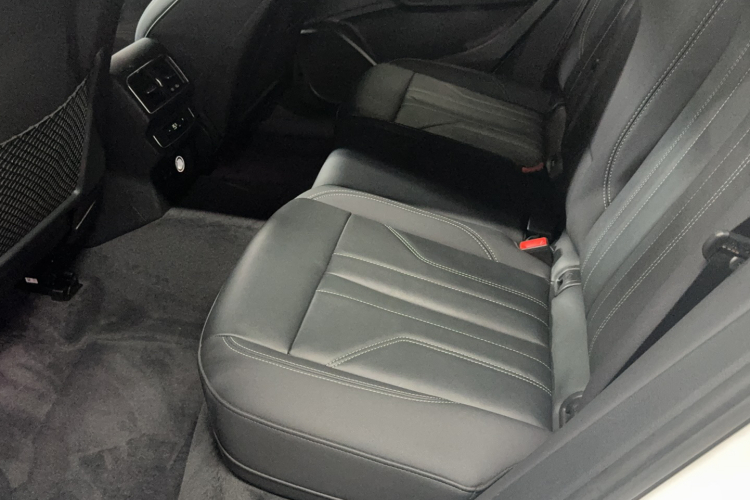 奥迪Q5L 2022款 40T 豪华动感型中控内饰7005