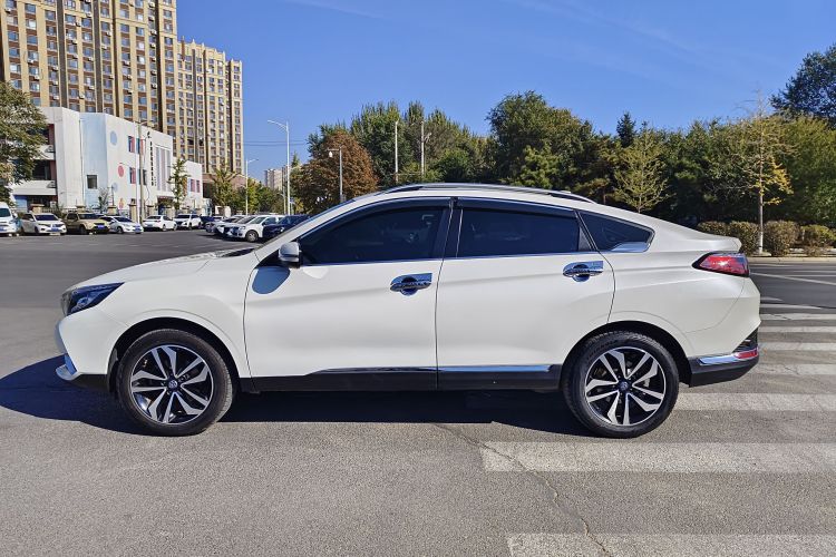 启辰T90 2018款 2.0L CVT智联智尚版 国V车身外观6007