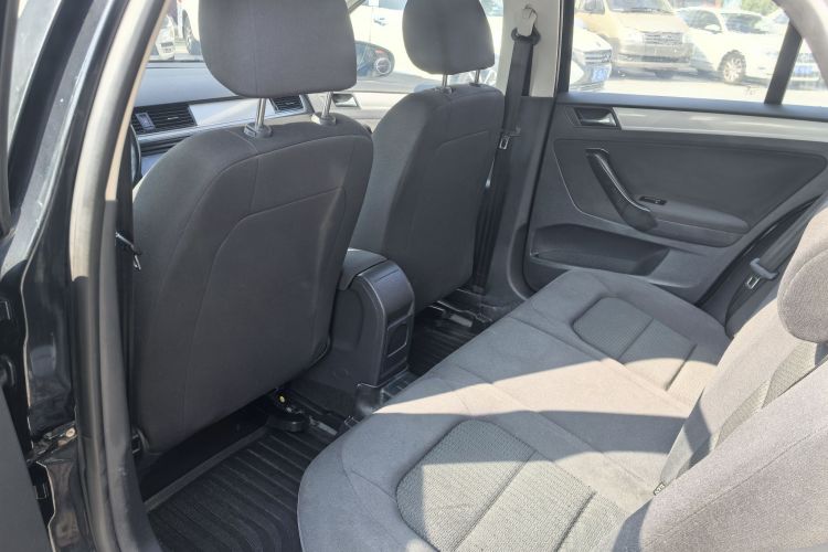 大众 宝来 2014款 1.6L 手动时尚型车身外观6009