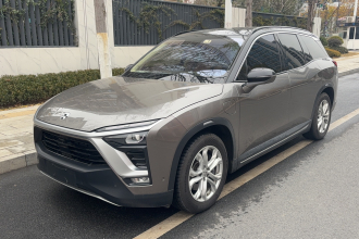 蔚来ES8 2018款 355KM 基准版 七座版