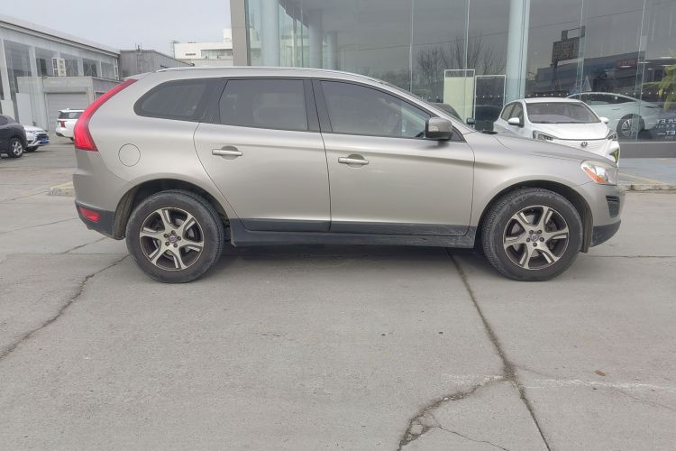 沃尔沃XC60(进口) 2013款 T5 舒适版车身外观6002