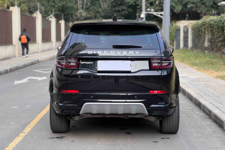 路虎 发现运动版 2024款 豪华定制版车身外观6002