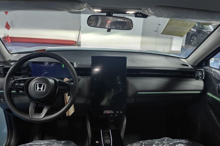 本田 e:NP1 极湃1 2023款 420km 见极版中控内饰7001