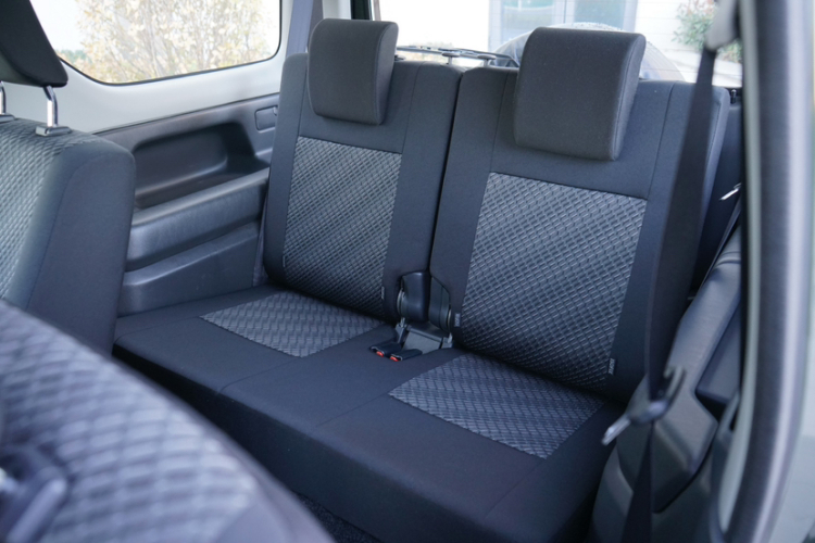 铃木 吉姆尼 2015款 1.3 AT JLX中控内饰7001