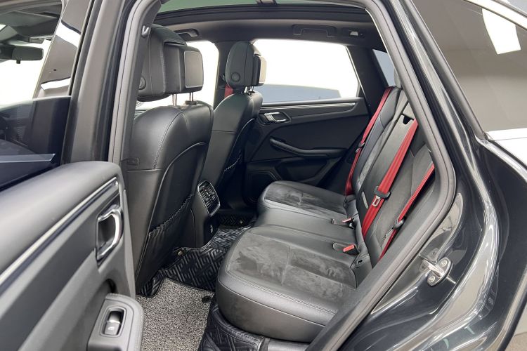 保时捷 2020款 Macan 2.0T中控内饰7005