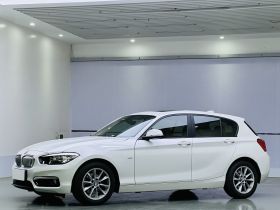 宝马1系(进口) 2016款 118i 都市设计套装