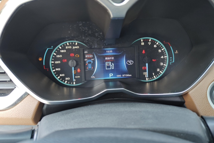 东南DX7 2015款 1.5T 自动豪华型中控内饰15