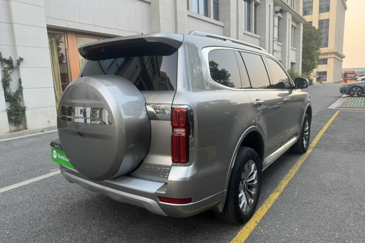 坦克500 2022款 3.0T 运动版 造境型 5座车身外观6006