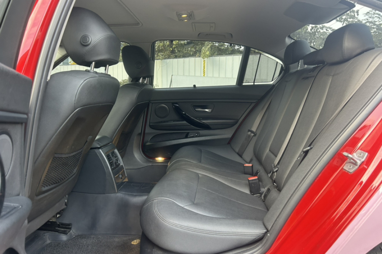 宝马3系 2017款 320Li 时尚型车身外观6010