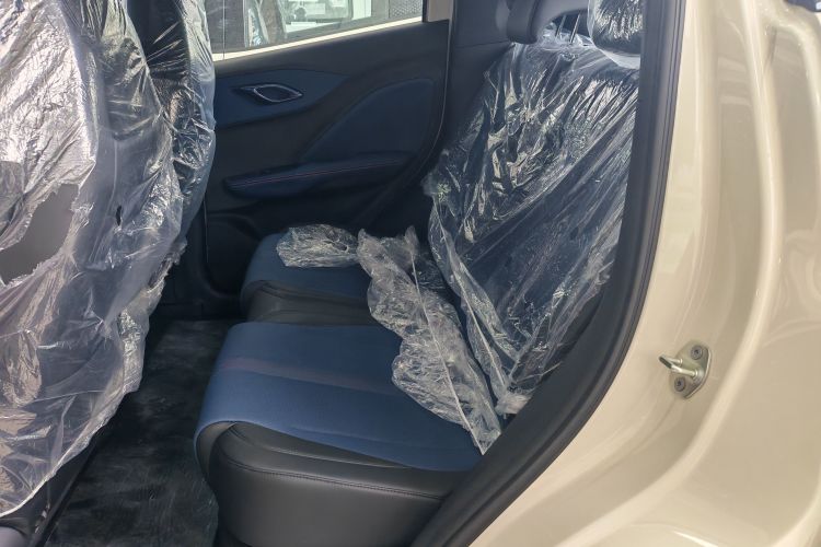 比亚迪 海鸥 2025款 智驾版 305km 活力版中控内饰7003