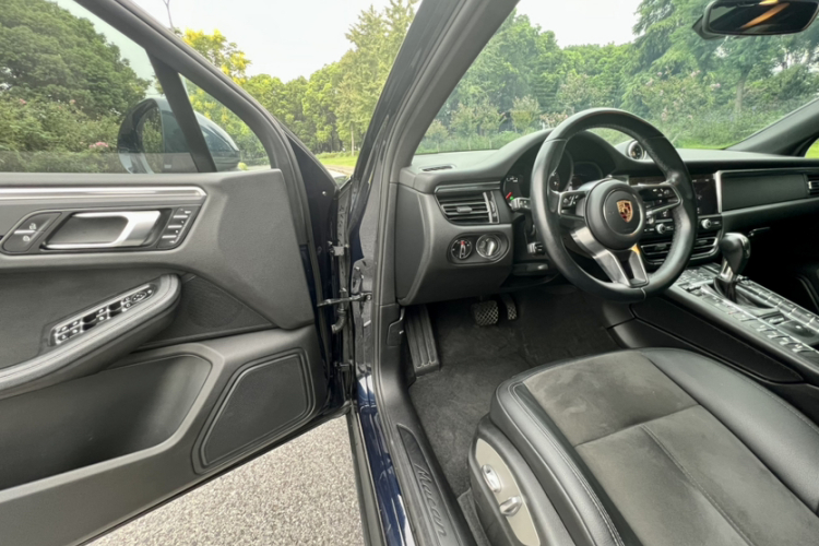 保时捷 2018款 Macan 2.0T中控内饰7002