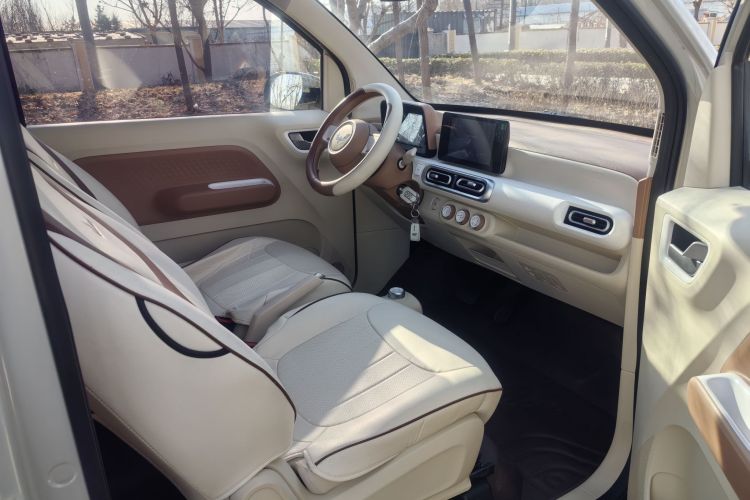 五菱汽车 宏光MINIEV 2024款 第三代 215km 进阶版中控内饰7008