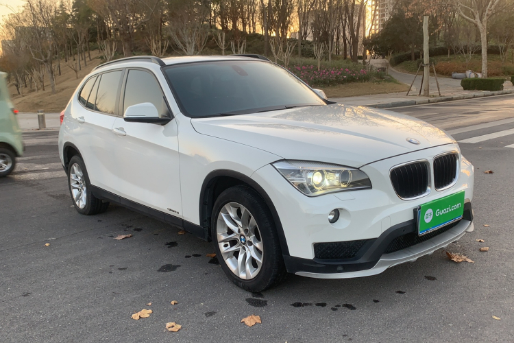 宝马X1 2014款 sDrive18i 领先型车身外观6002