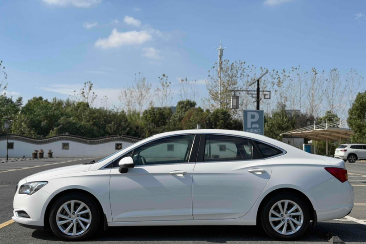 别克 威朗 2015款 三厢 15S 自动领先型车身外观6007