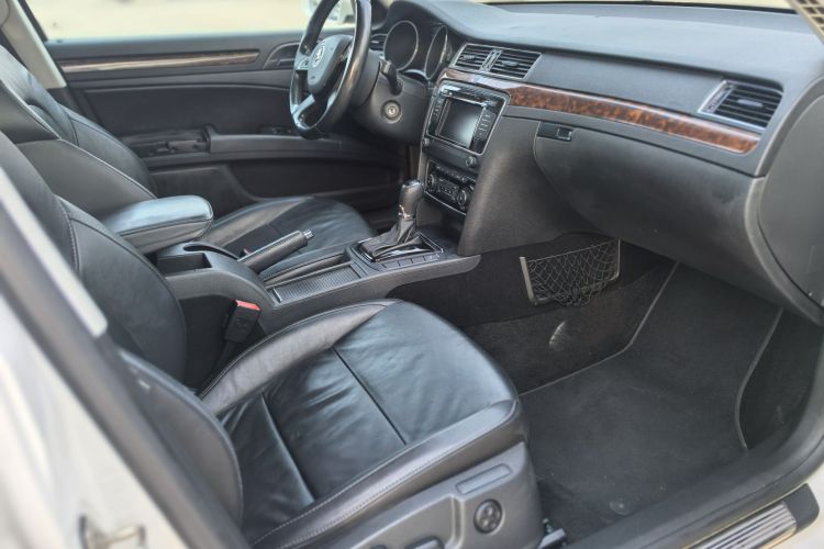 斯柯达 速尊 2014款 2.0TSI 尊贵版中控内饰7003