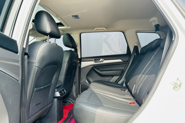 哈弗H6 2019款 运动版 1.5T 自动两驱精英型 国VI车身外观6010