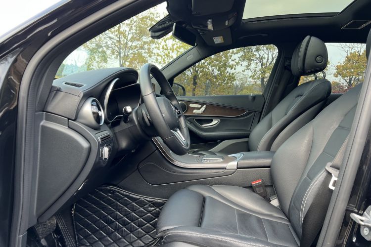 奔驰GLC 2020款 GLC 260 L 4MATIC 豪华型中控内饰7002