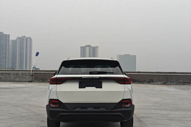 奔腾T77 2019款 230 TID 自动豪华型 国VI车身外观6005