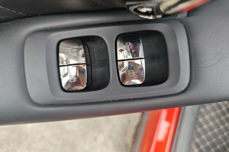 AION V 2024款 埃安霸王龙 650 激光雷达版中控内饰7012