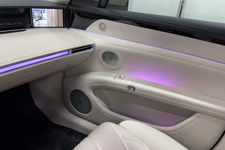 鸿蒙智行 享界S9 2025款 增程 Ultra中控内饰7009