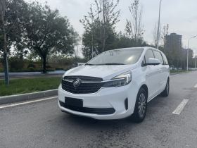 别克GL8 2021款 陆上公务舱 652T 舒适型