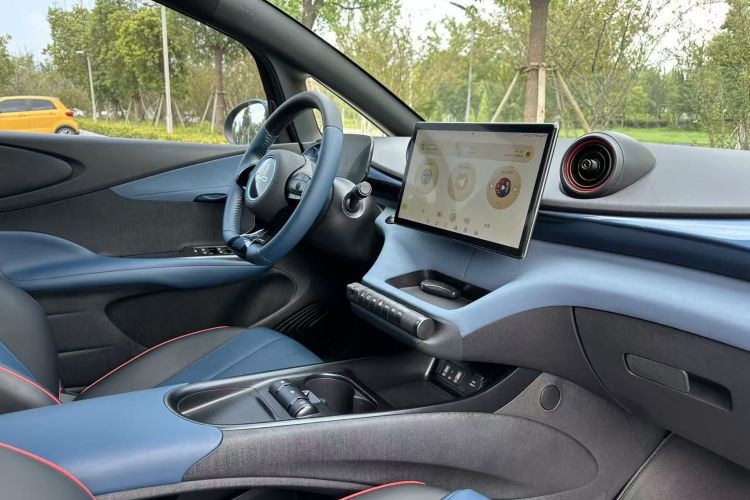 比亚迪 海豚 2021款 405km 自由版中控内饰7004