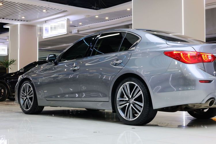 英菲尼迪Q50 2014款 3.7L 豪华运动版车身外观6008