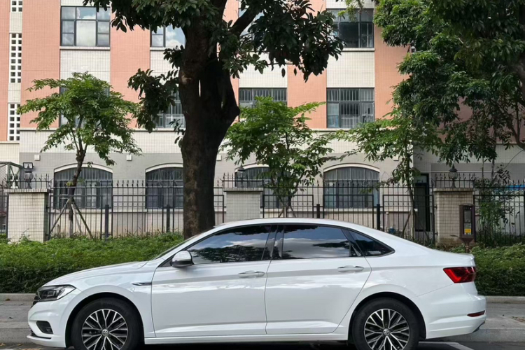 大众 速腾 2020款 280TSI DSG舒适型 国VI车身外观6002