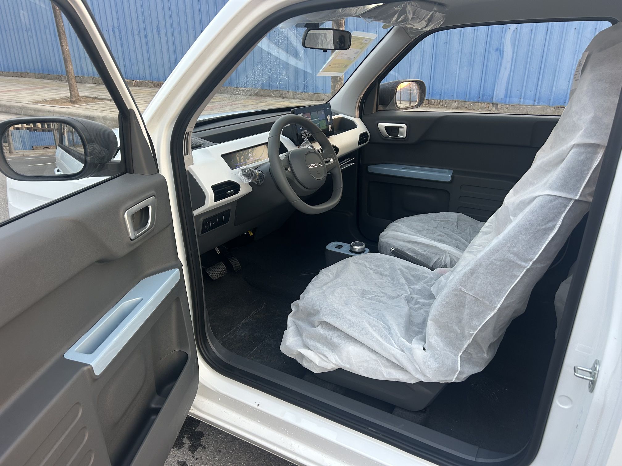 吉利汽车 2024款 熊猫mini 200km 耐力熊