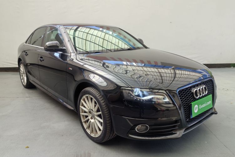 奥迪A4L 2012款 2.0 TFSI 自动运动型车身外观6001