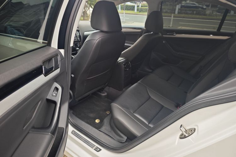 大众 速腾 2018款 1.6L 自动舒适型中控内饰7006