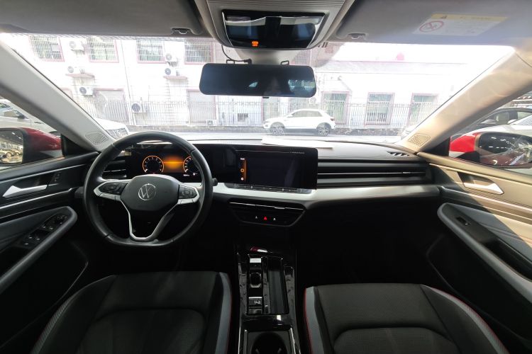 大众 2022款 凌渡L 280TSI DSG炫辣版中控内饰7003