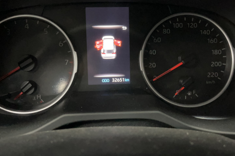 丰田 RAV4荣放 2023款 2.0L CVT两驱都市版中控内饰15