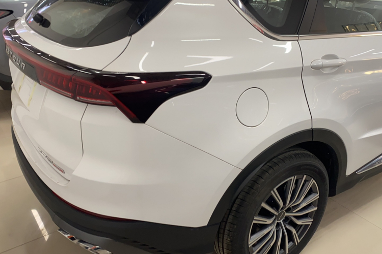 捷途X70 PLUS 2026款 1.5T DCT 舒适型 7座车身外观6003