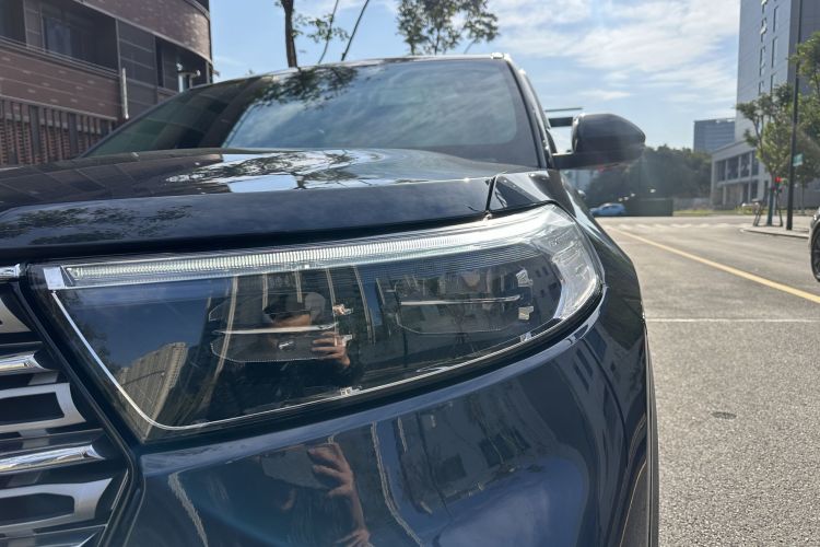 福特 探险者 2020款 EcoBoost 285 四驱钛金版 7座车身外观6006