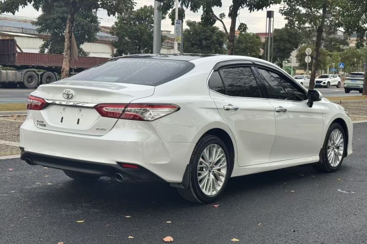 丰田 凯美瑞 2018款 2.5G 豪华版车身外观6004