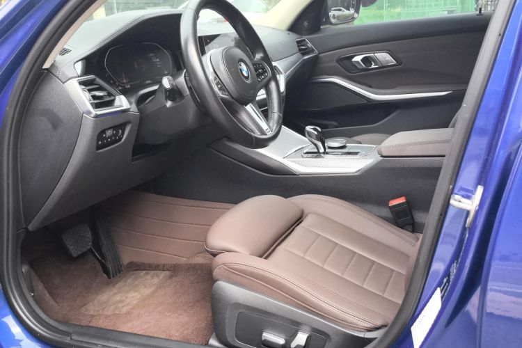 宝马3系 2020款 改款 325Li M运动曜夜套装中控内饰7001