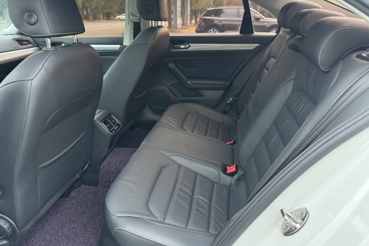 大众 凌渡 2015款 280TSI DSG舒适版中控内饰7002