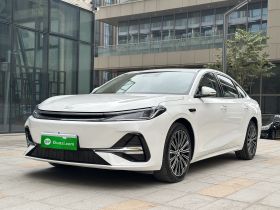 吉利银河 银河A7 2025款 EM-i 150km 星舰版