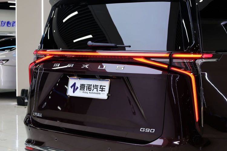 上汽大通MAXUS 大通G90 2022款 2.0T 星际七座版车身外观6014