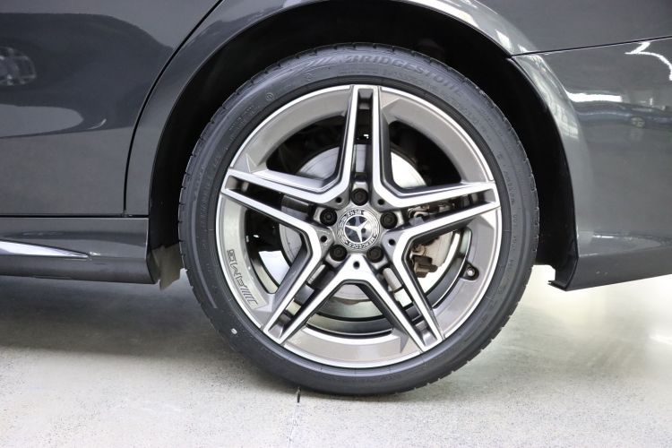 奔驰C级(进口) 2020款 改款 C 260 旅行轿车车身外观6009