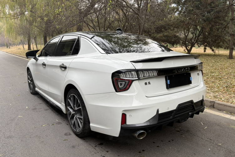 领克03 2021款 1.5TD DCT劲 冠军版车身外观6005