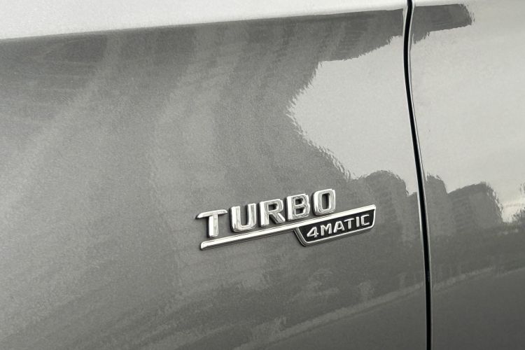 奔驰A级AMG 2022款 AMG A 35 L 4MATIC车身外观6005