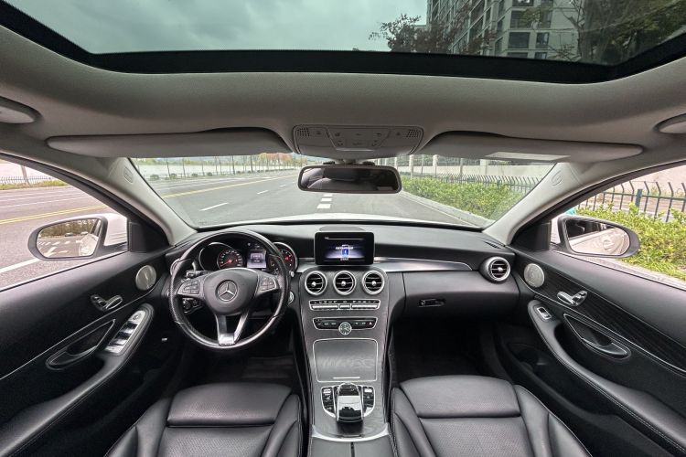 奔驰C级(进口) 2015款 C 200 旅行轿车中控内饰7005