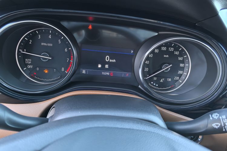 别克 昂科拉GX 2022款 332T CVT两驱豪华型中控内饰15