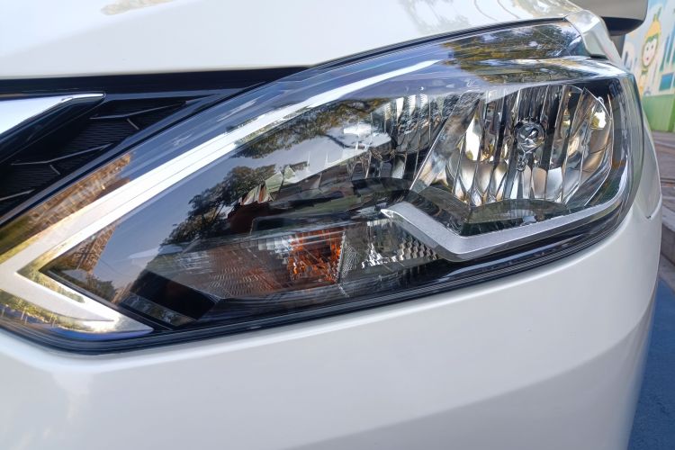 日产 轩逸 2024款 经典 1.6XL CVT豪华版车身外观6010